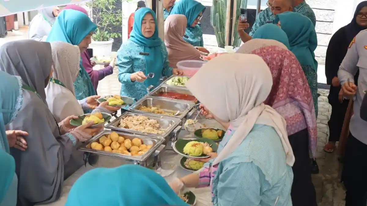 Pojok Berkah: Jantung Belanja Warga Maos Lor yang Tak Pernah Pudar